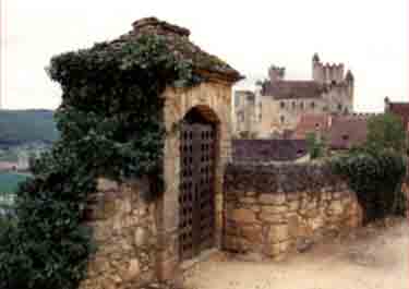 Le portail du château